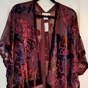 Poznan Floral Velvet Fringe Ruana